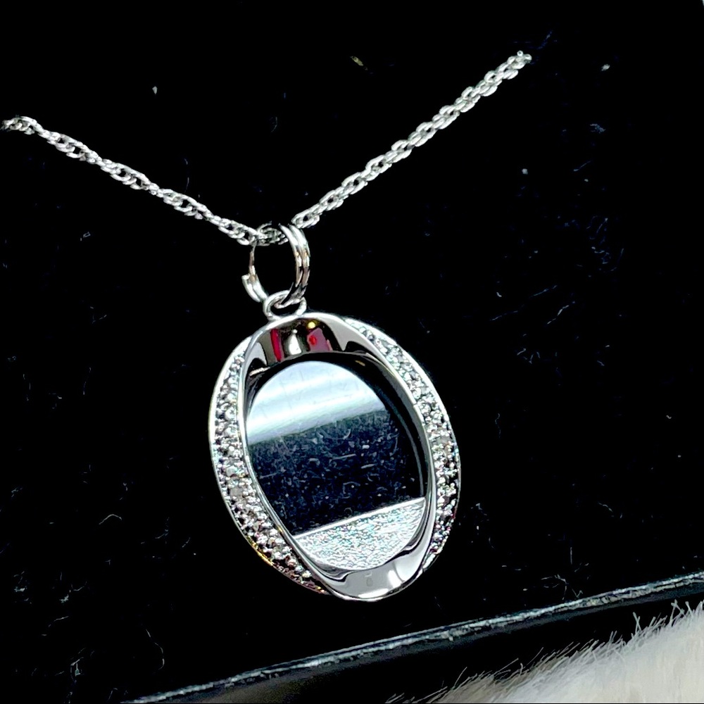 Technibond Vintage 925 stamped pendant & necklace NWT